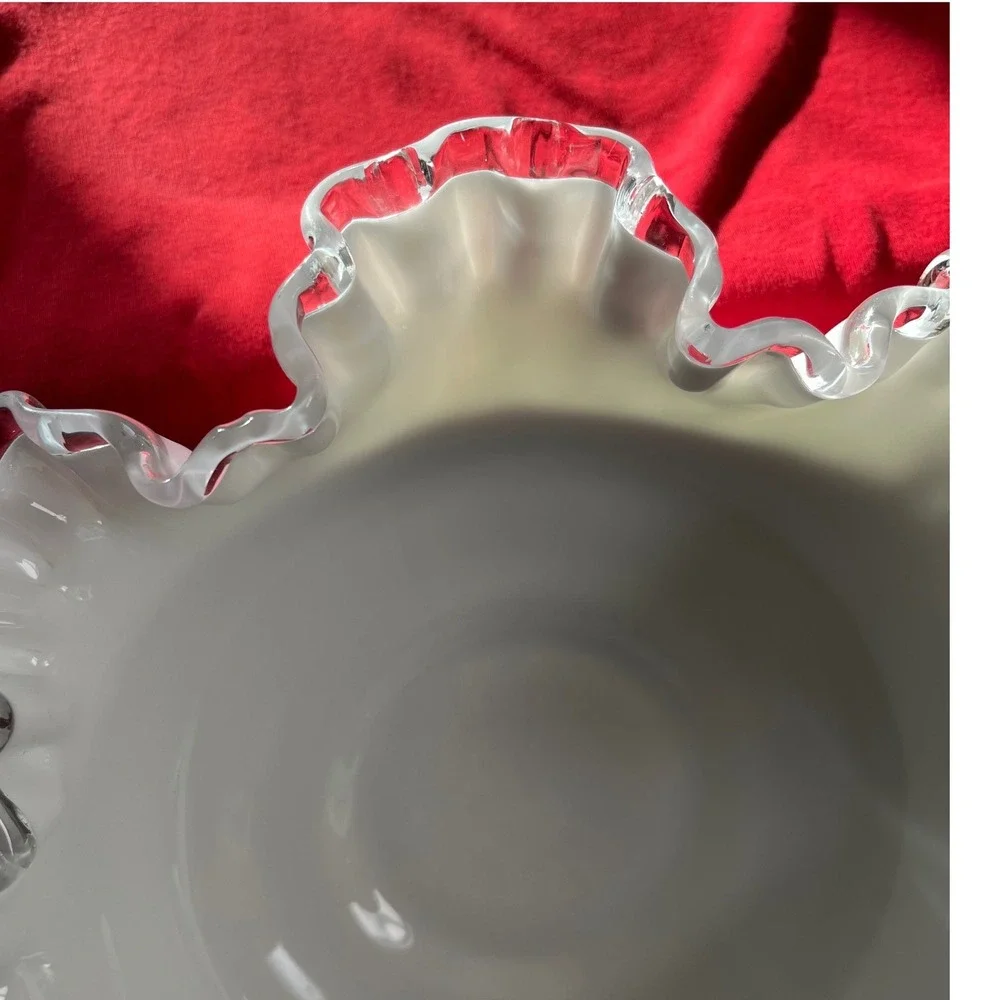 Fenton Milk Glass‎ Spanish Lace Silver Crest Ruffled Bowl Vintage Centerpiece